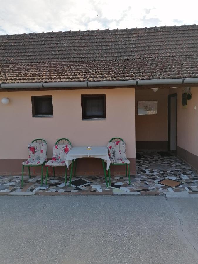Hacijenda Mali Raj Apartman Palics Kültér fotó